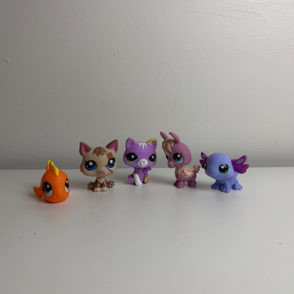 Littlest Pet Shop bundle of 5 pets- fish, German Shepard, axlotol, llama, & cat